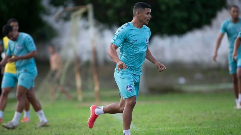 QFC oficializa contratação do atacante Histone, ex-Maguary e América-RN