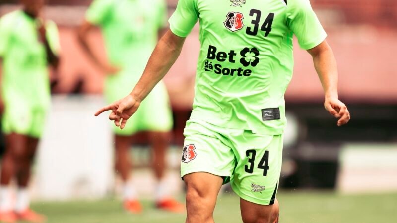 Eurico e Ronald treinam com bola e aumentam chances de reforçar o Santa Cruz