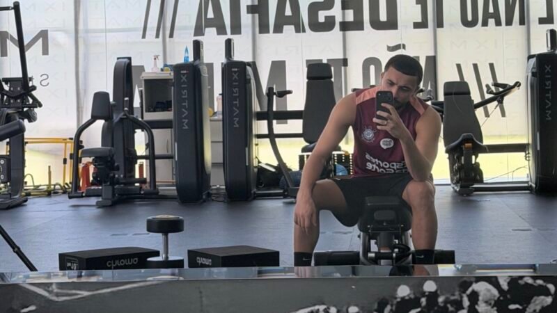 Lesionado, Zakaria Labyad tem contrato renovado pelo Corinthians