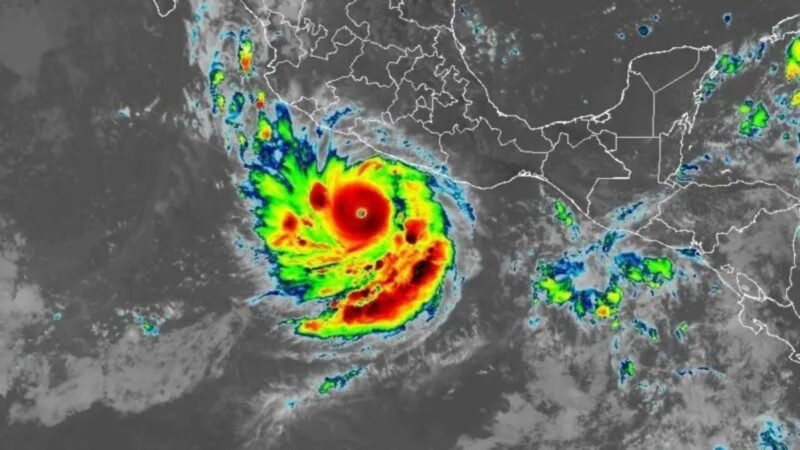 Furacão Polo ganha força em tempo recorde em meio a ‘super El Niño’ e coloca litoral do México em alerta