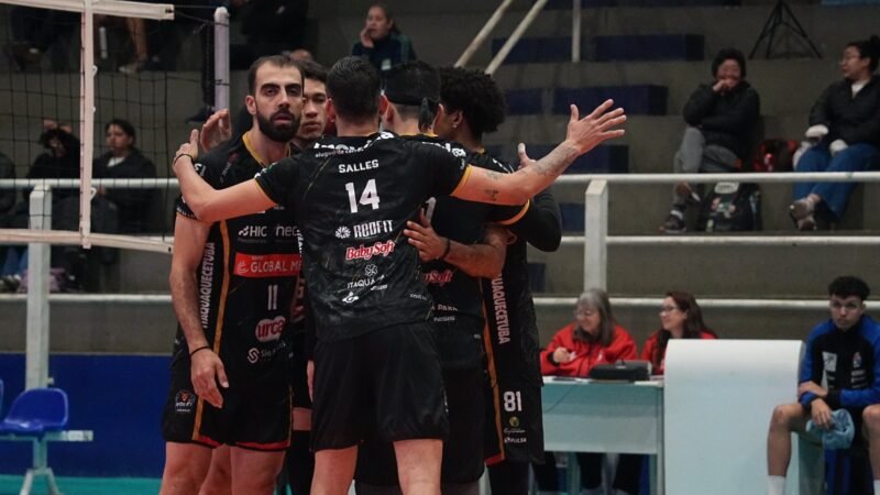 Itaquá bate Praia Grande e vence a terceira no Paulista de vôlei masculino