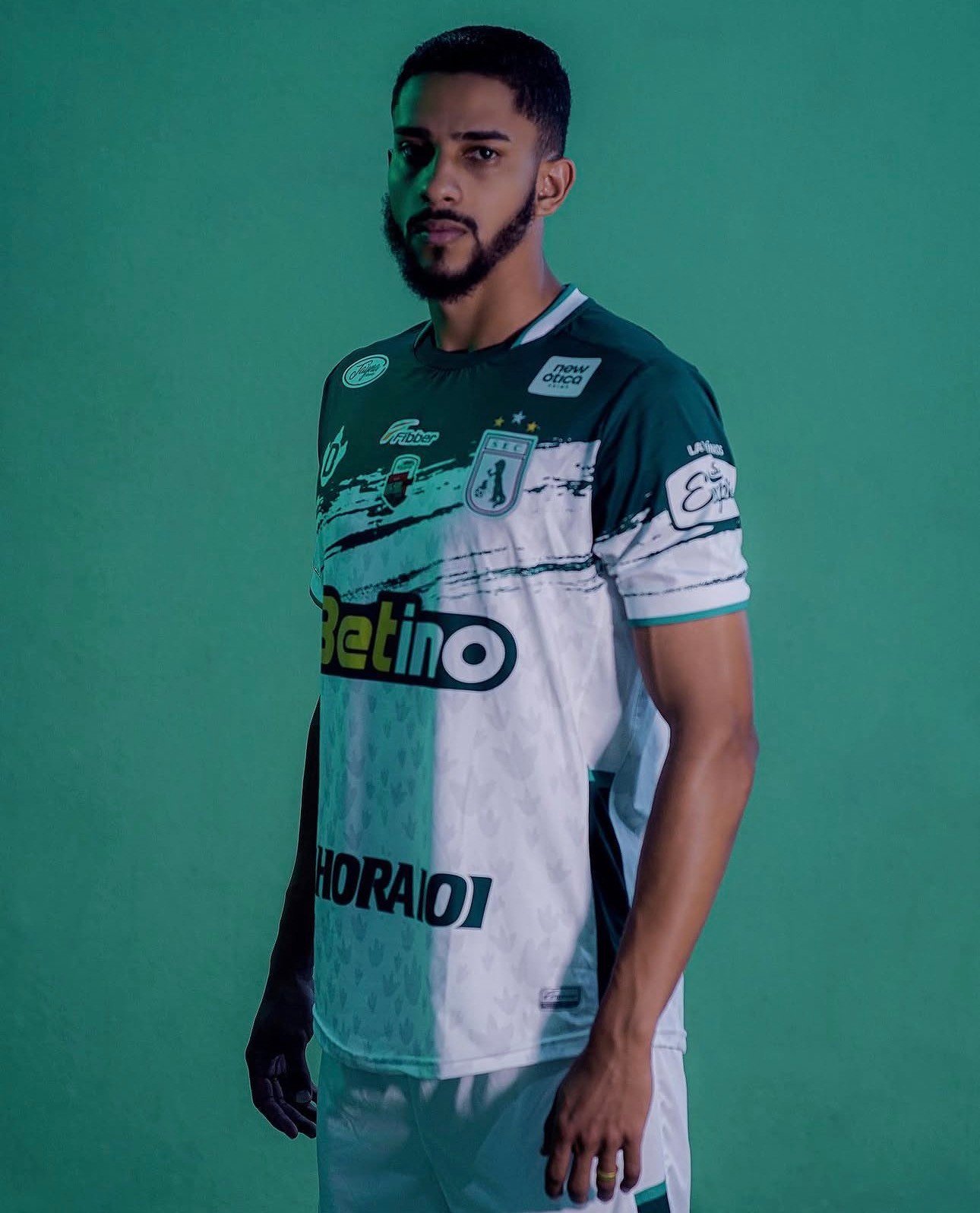 Campinense contrata o zagueiro Gabriel Araújo, vice-campeão paraibano pelo Sousa em 2023