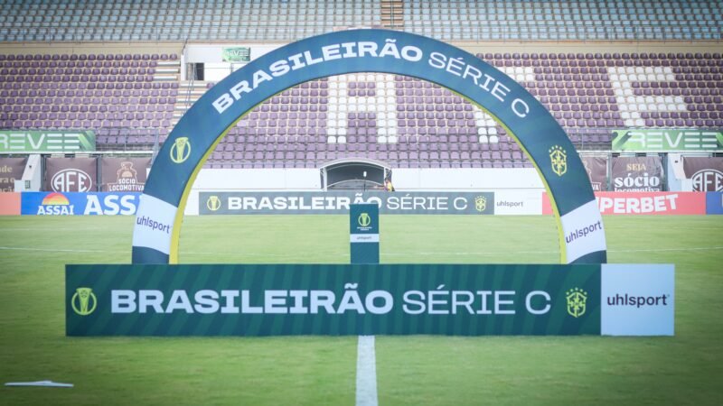Ferroviária x Brusque: onde assistir ao vivo, horário e escalações