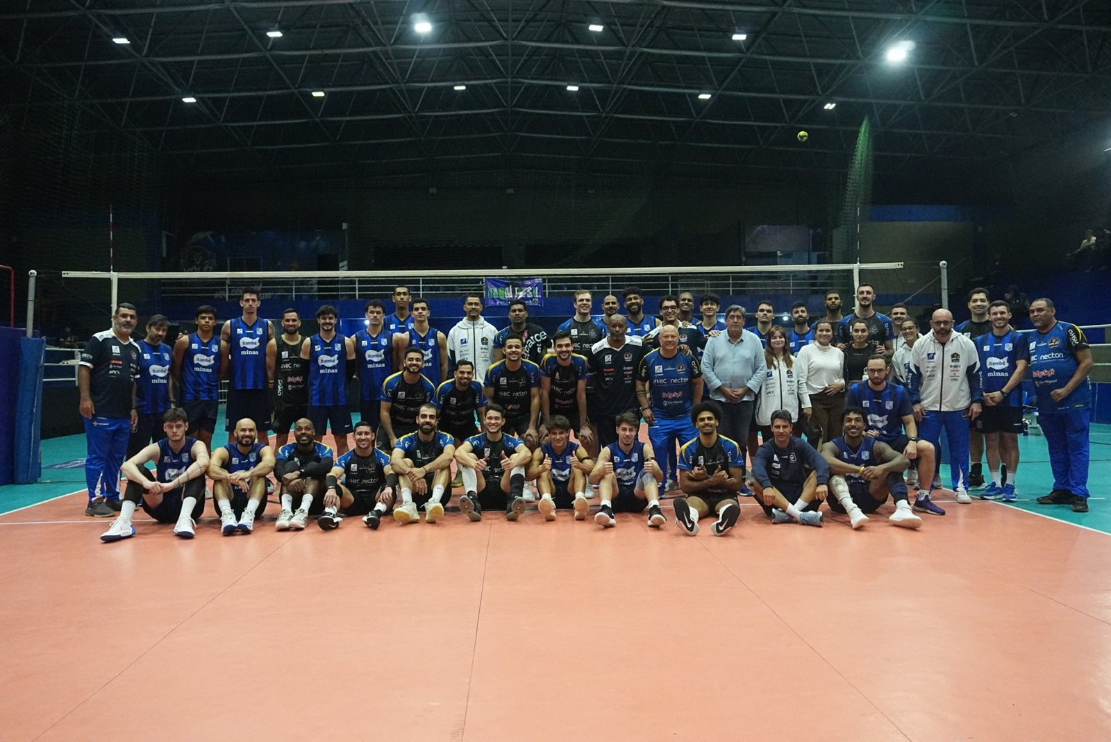 Vôlei Itaquá supera o Minas em amistoso preparatório