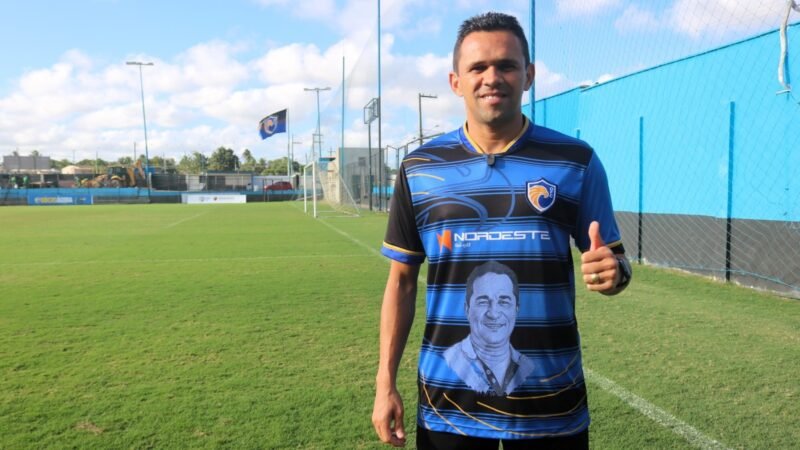QFC anuncia atacante João Paulo, ex-ABC e Kairat