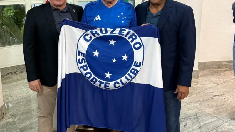 Cruzeiro reelege presidente da associação para os próximos três anos