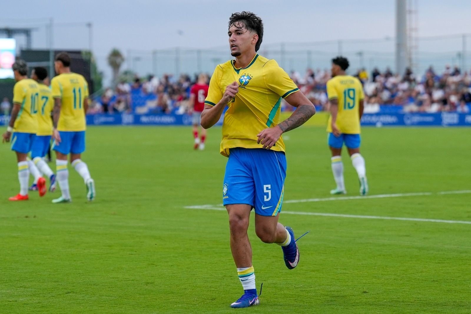 Lucas Rodrigues, do Goiás, marca belo gol pela seleção brasileira sub-20; assista