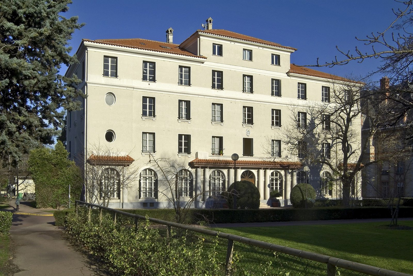 Casa Argentina: a residência universitária acusada de ‘miniditadura’ e que gera preocupação na França
