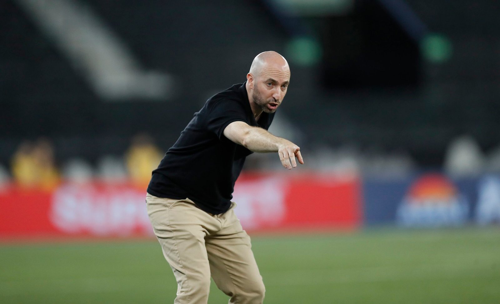 Bellão resume atuação do Botafogo após empate: “A gente pecou muito”
