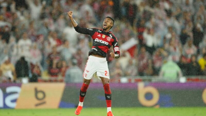Bruno Henrique parabeniza campeão da Série D, primeiro clube dele como profissional