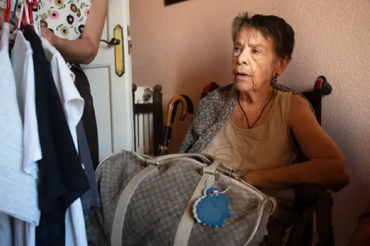 O dramático despejo da idosa de 87 anos que expõe a gravidade da crise de moradia na Espanha