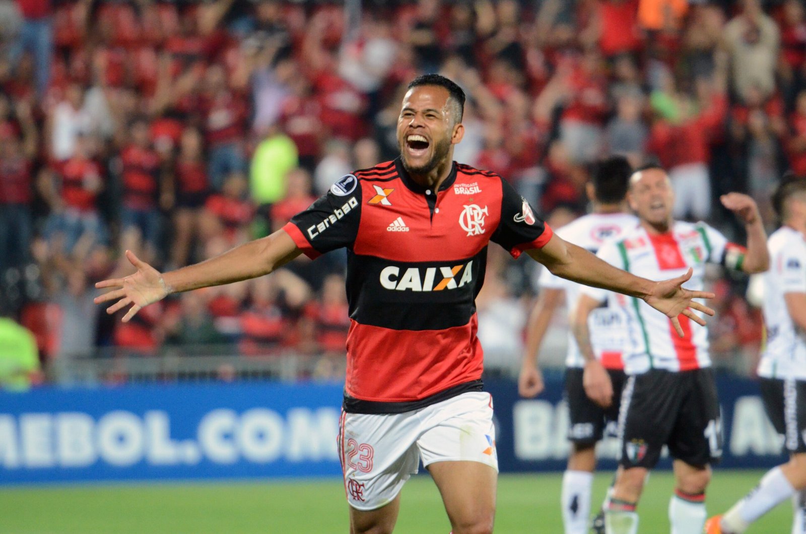 Ex-Flamengo e Santos, Geuvânio avança em negociação para renovar com o Amazonas para 2027