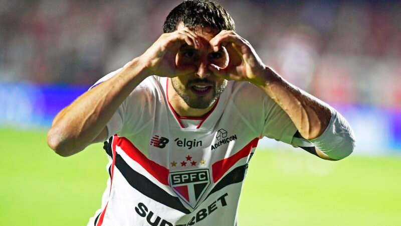 Fim do jejum? Calleri volta ao São Paulo para tentar encerrar má fase no Brasileirão