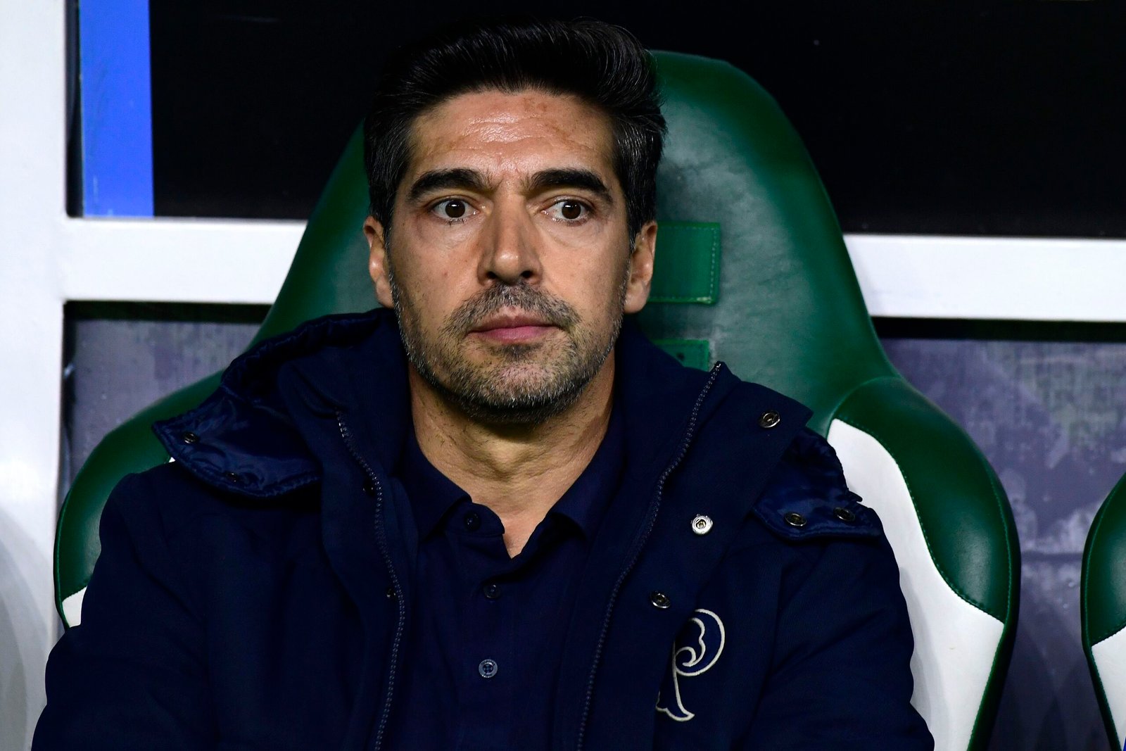 Abel admite erro em entrevista e manda recado à torcida: “Ninguém é maior que o Palmeiras”