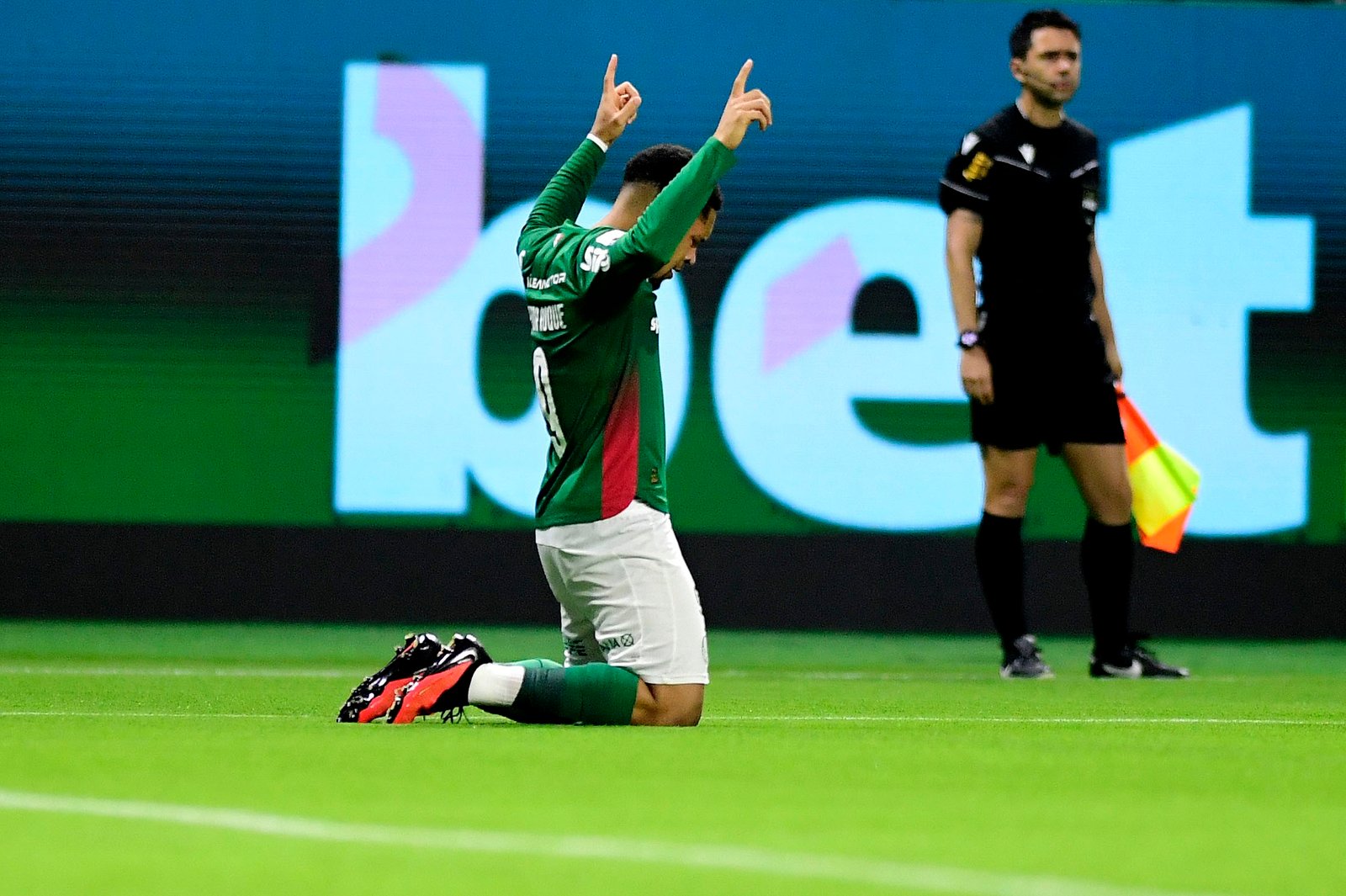 Palmeiras amplia invencibilidade contra o São Paulo e registra melhor marca do Choque-Rei