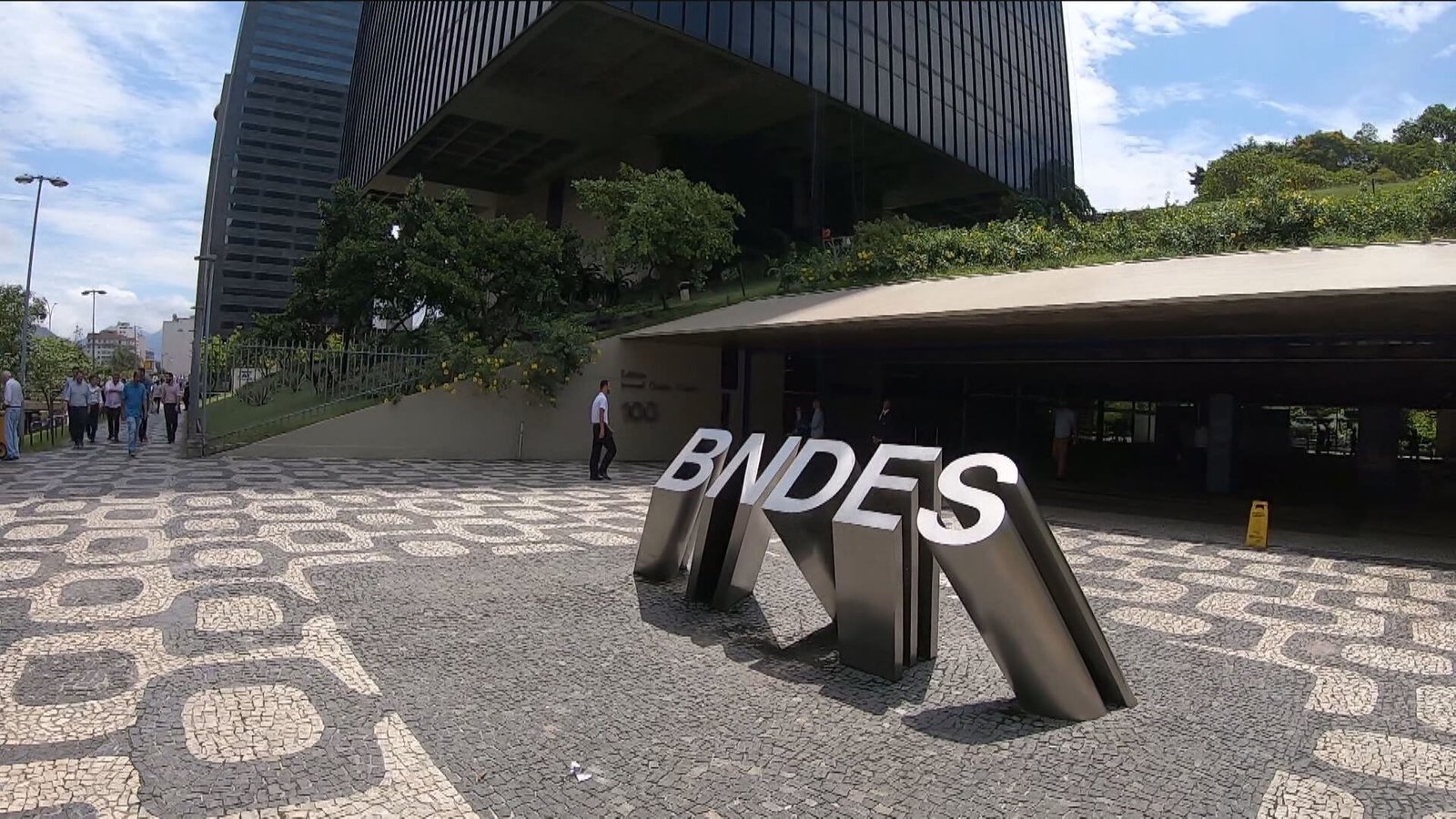 BNDES aumenta participação no Plano Brasil Soberano, que chega a R$ 22,6 bilhões