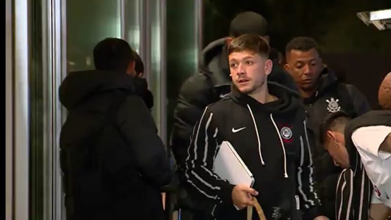 Sem Yuri Alberto, Corinthians chega à Argentina para jogo da Libertadores; veja relacionados