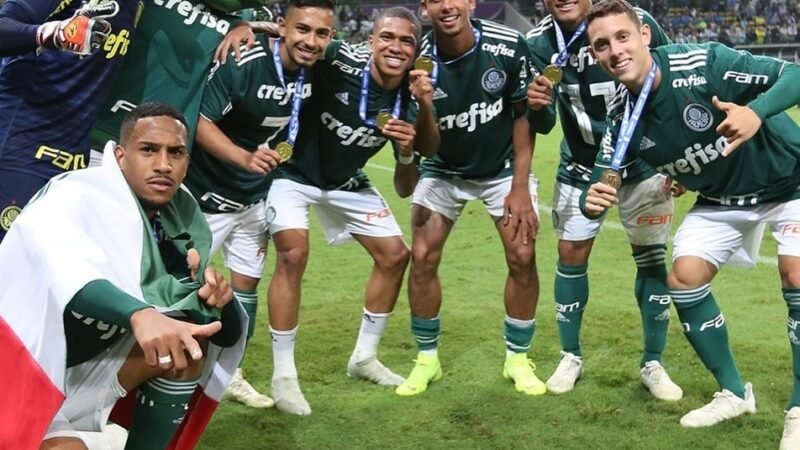 União acerta retorno de meia ex-Palmeiras e Central-PE