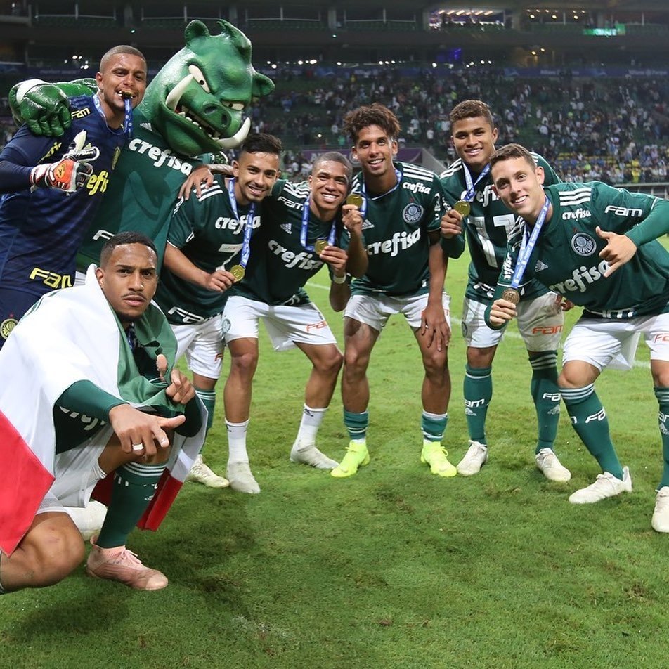 União acerta retorno de meia ex-Palmeiras e Central-PE