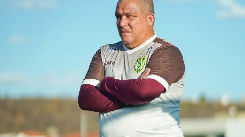Givanildo prega foco no Flamengo-PI, e Picos deve ter três desfalques para última rodada da Série B