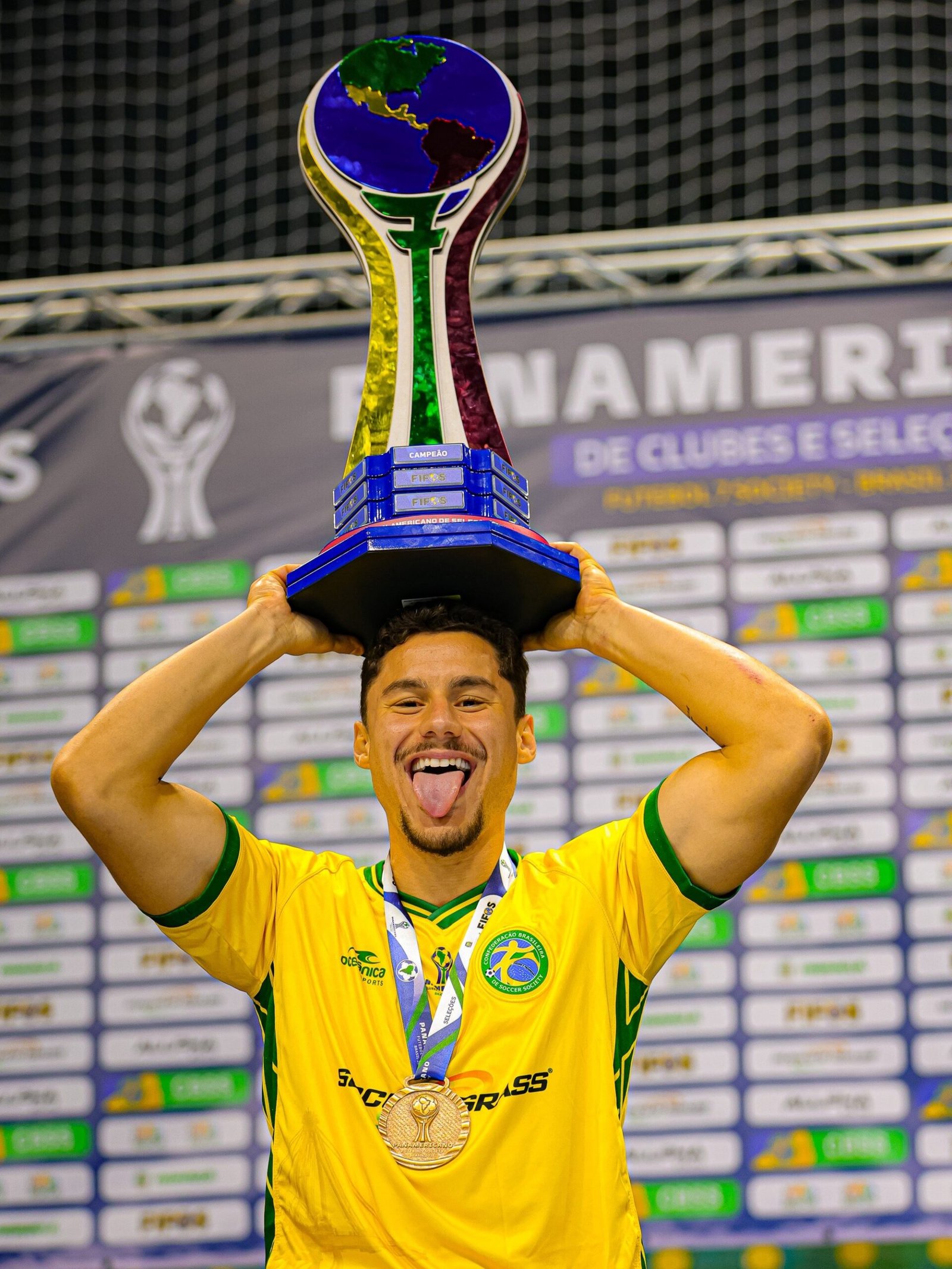 Jogador que venceu desafio contra Neymar é campeão com o Brasil no Fut7: “Mudou minha vida”