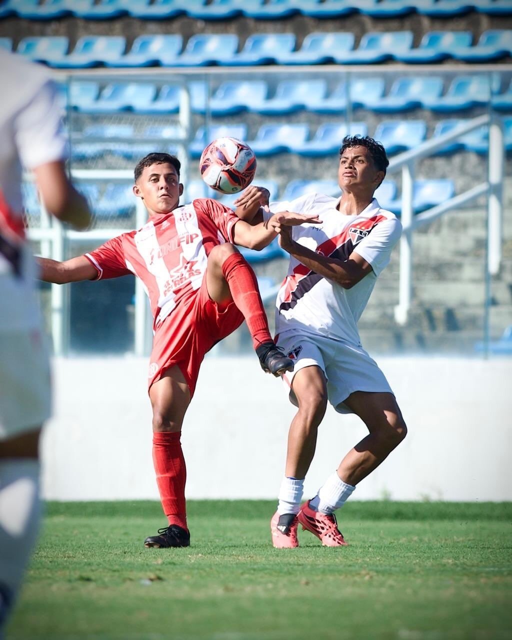 Ferroviário vence Esporte de Patos e avança na Copa do Brasil Sub-20