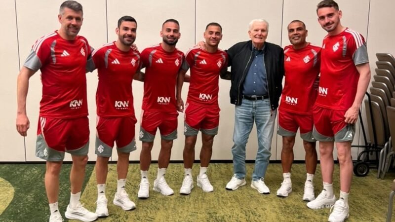 Empresário que doou R$ 20 milhões ao Inter tem encontro com os jogadores