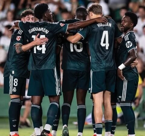 Vini Jr. reconhece má fase no Real Madrid: “Não posso falhar tanto”