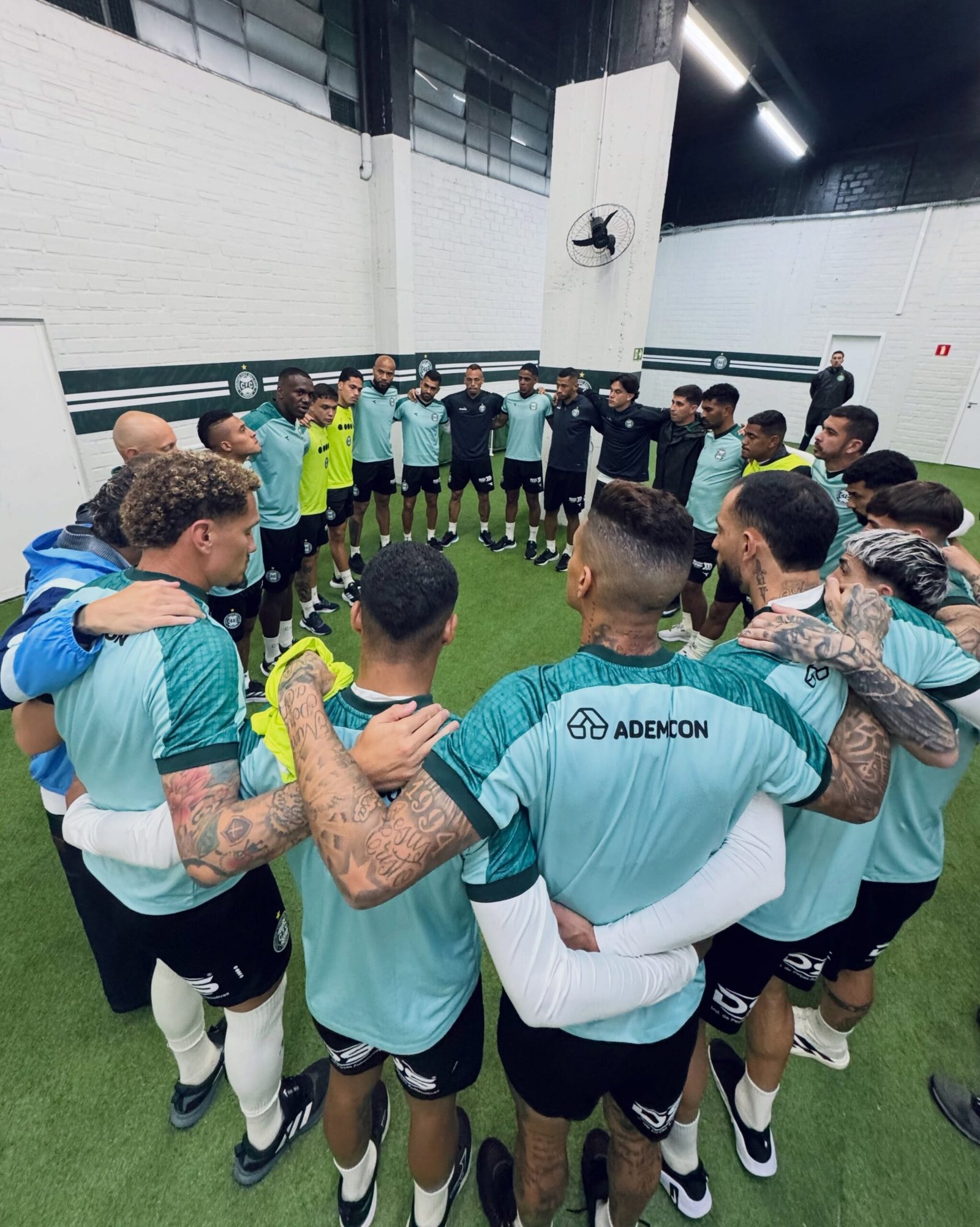 Vasco, Fluminense e Botafogo: sequência contra trio carioca pode ser decisiva ao Coritiba na Série A