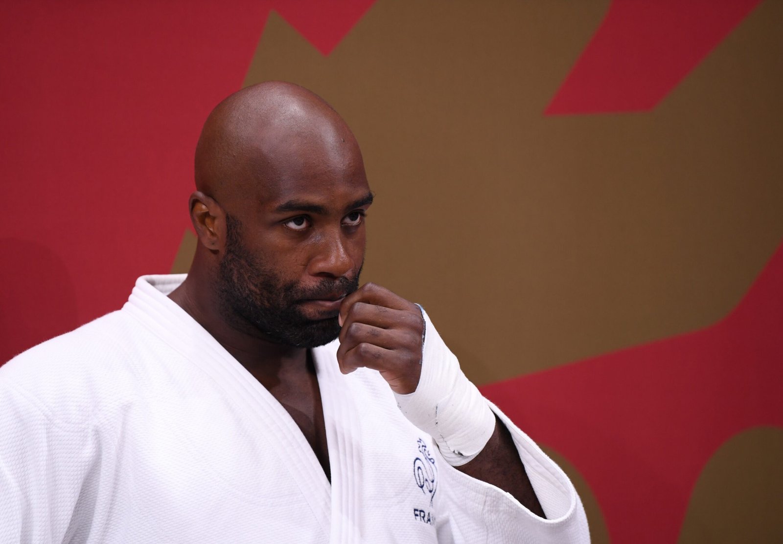 Injúrias racistas contra Teddy Riner são investigadas pela Procuradoria de Paris