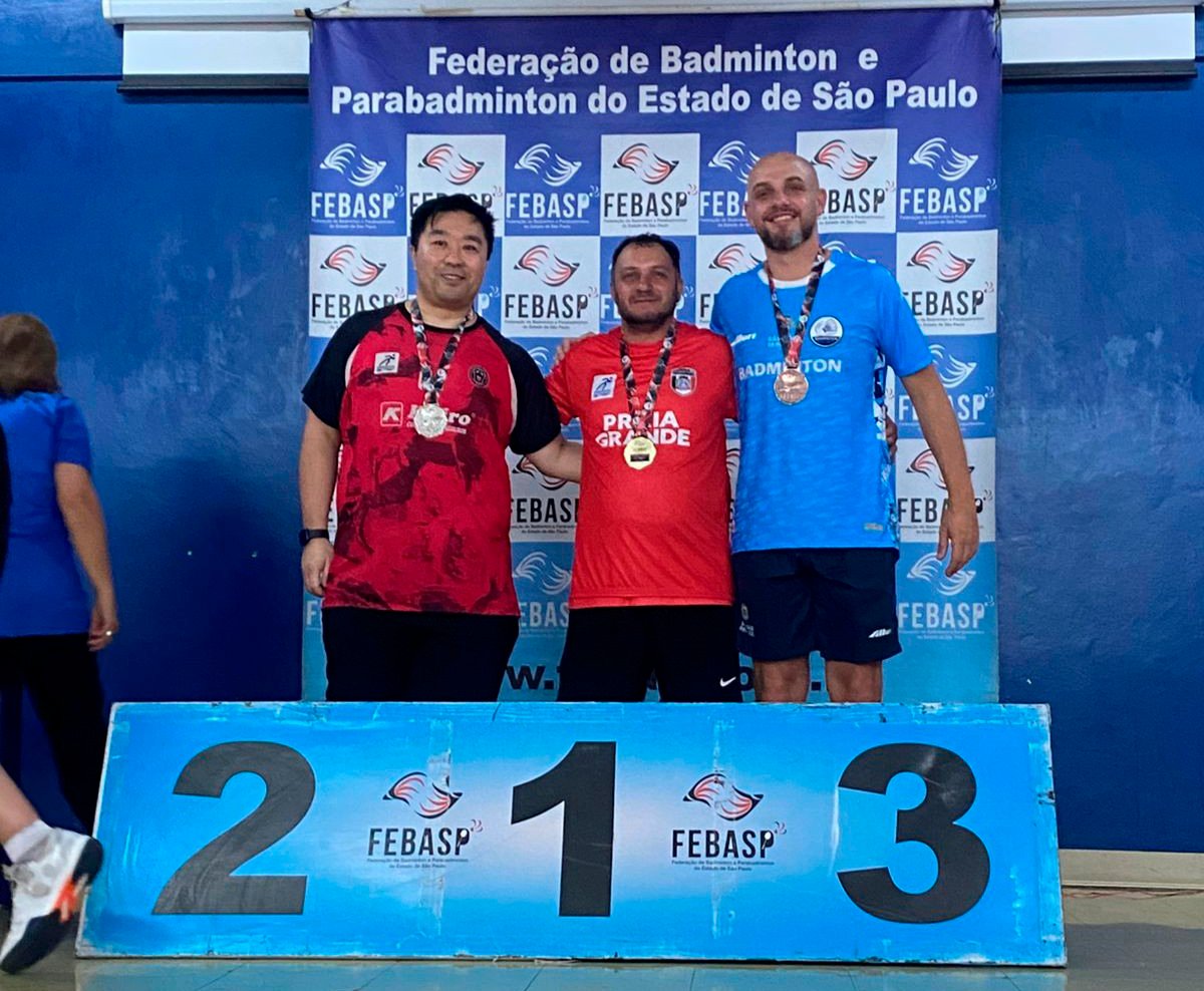 Equipe de Praia Grande estreia no Paulista de badminton com cinco pódios