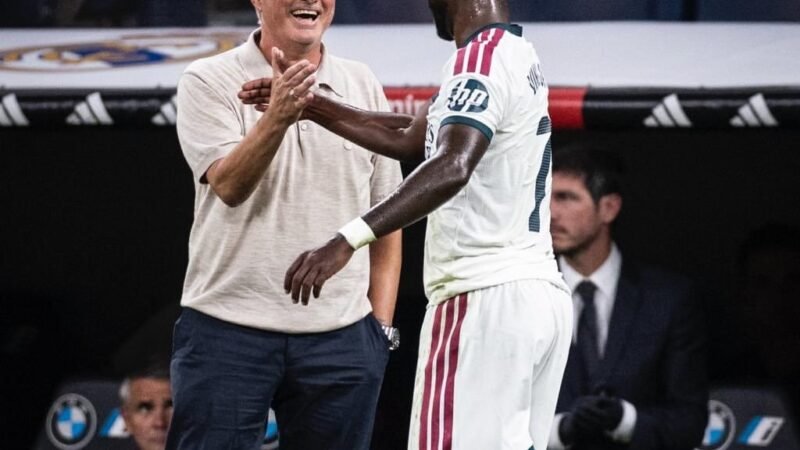 Mourinho compra a briga por Vini Jr. em meio à pressão no Real Madrid