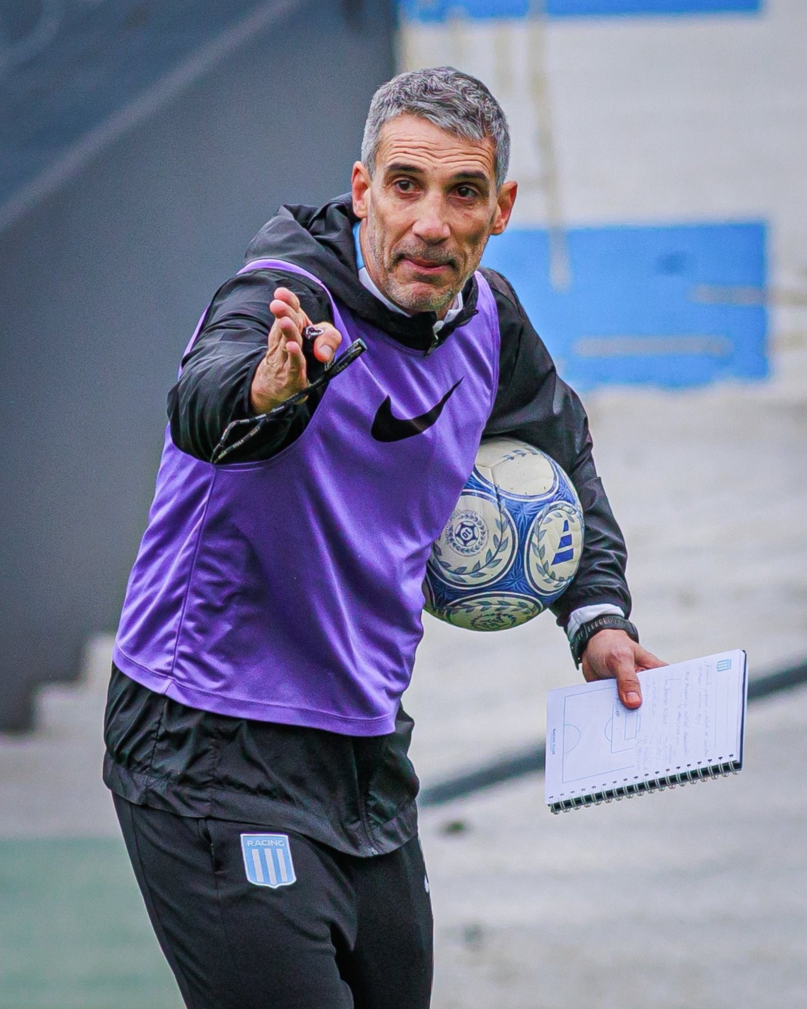 Vojvoda é demitido do Racing após três meses de trabalho
