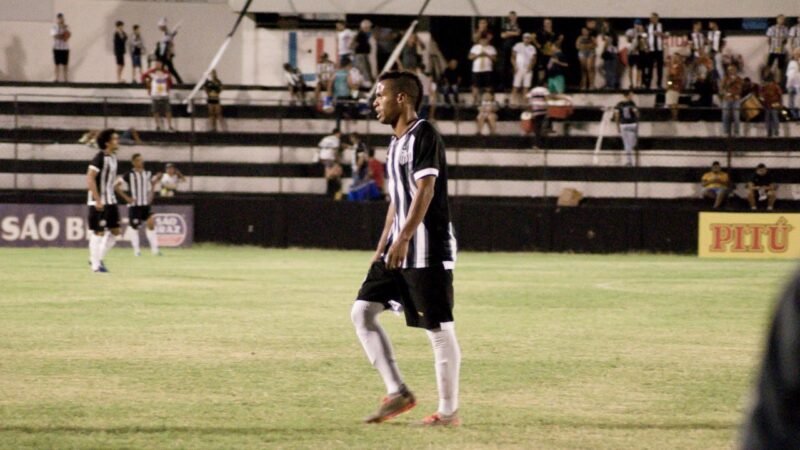 Lateral-direito Polegar volta ao Central para quarta passagem pelo clube