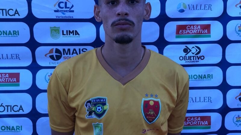 Petrolina anuncia três reforços para o Pernambucano com retorno de atacante ex-Flamengo