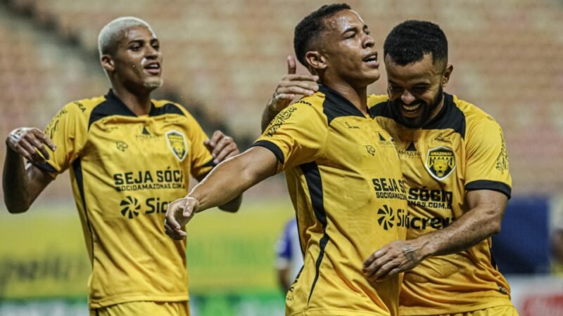 Nacional de Patos anuncia atacante Vitão para a Copa Paraíba