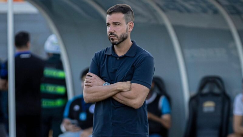 SAF do Confiança publica ata de reunião que confirmaria decisão por permanência de Diogo Lemos