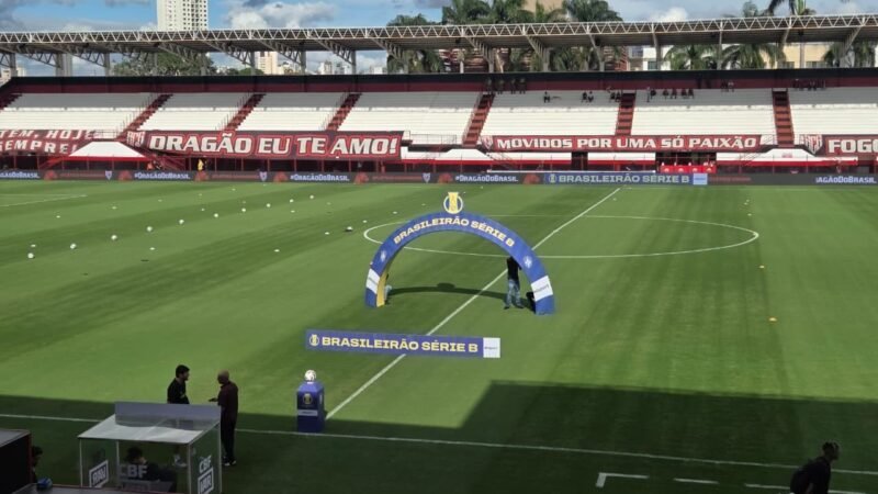 Atlético-GO x Criciúma: onde assistir ao vivo, horário e escalações