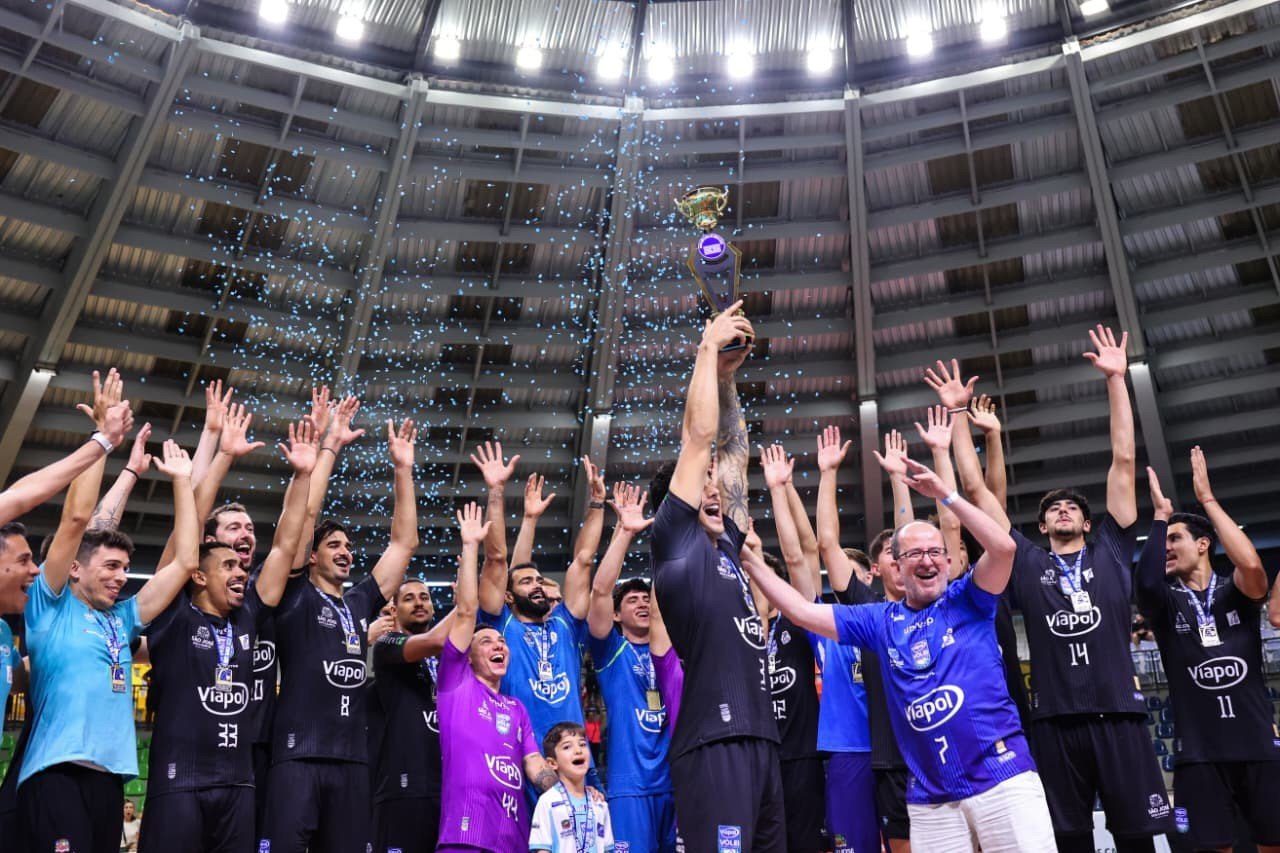 Após título em casa, Vôlei São José recebe Sesi-Bauru pelo Campeonato Paulista