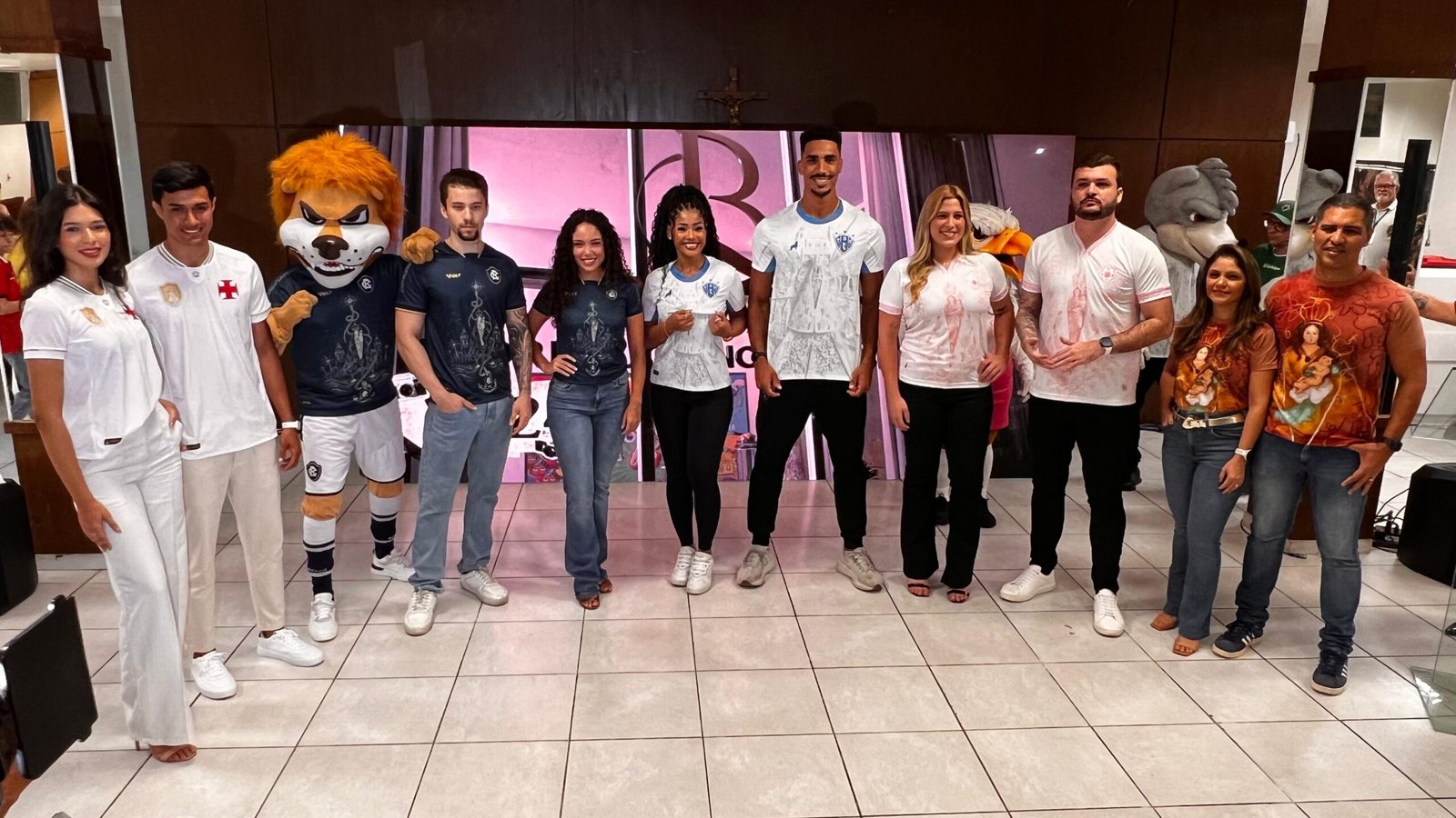 Remo, Paysandu, Tuna e Vasco lançam camisas alusivas ao Círio 2026; veja preços e onde comprar