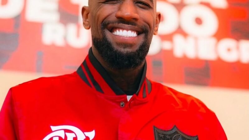 NFL lança linha de produtos em parceria com o Flamengo