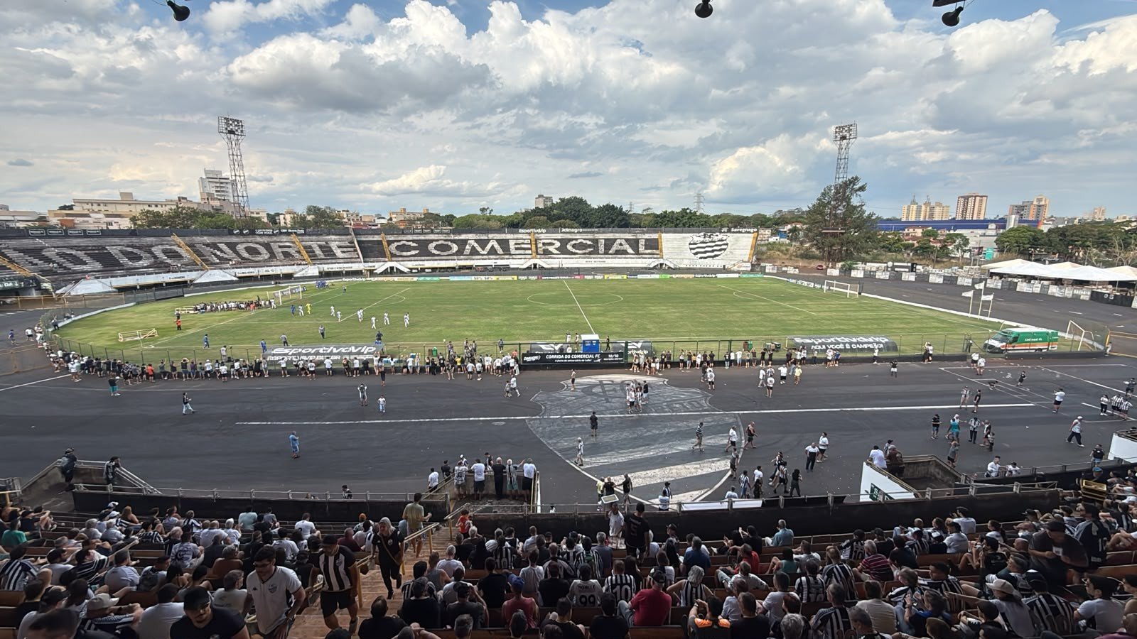 Pereira exalta torcida do Comercial em meio a resgate na Copa Paulista: “Respeito e gratidão”