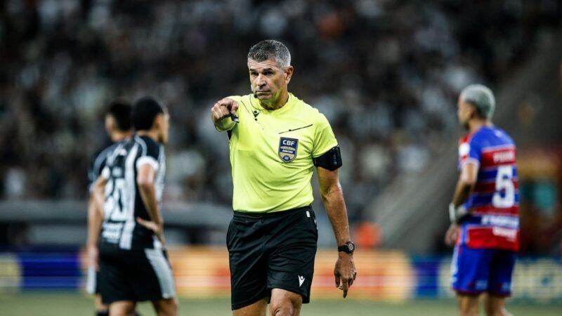 Emocionado, Marcelo de Lima Henrique encerra carreira após Clássico-Rei: “A vida continua”