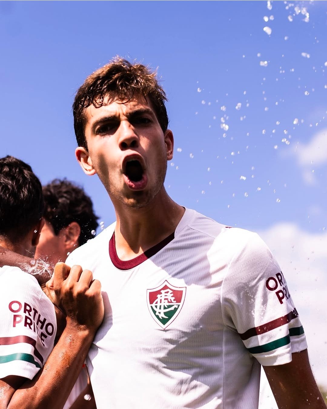 Promessa de 17 anos do Fluminense é convocada por Portugal na base