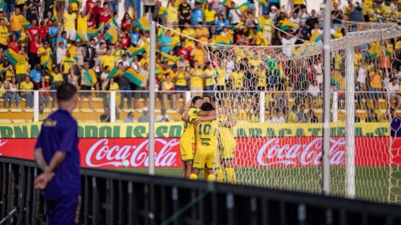 Mirassol completa um mês fora da zona de rebaixamento do Brasileirão