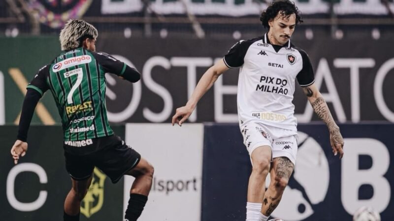 Botafogo-PB fica por um fio no quadrangular da Série C, mas ainda tem chance de acesso