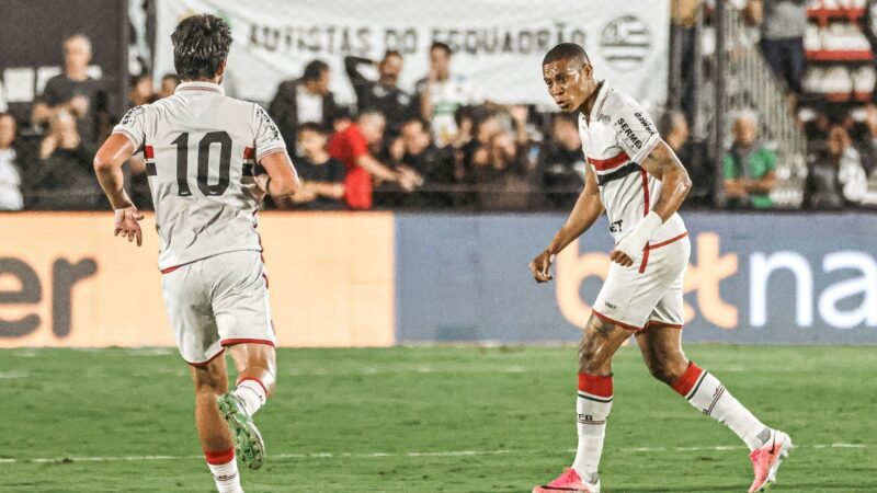 Hygor marca de novo, empata com Morelli na artilharia do Botafogo-SP, mas sai machucado