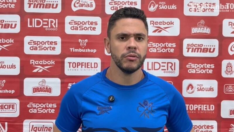 Técnico diz que Náutico foi apático em derrota: “Inadmissível esse comportamento”