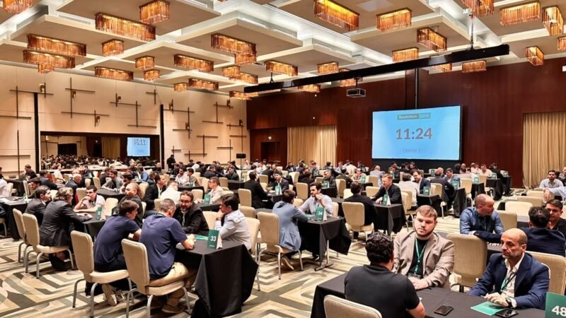 Sala de transferências: por dentro do evento que reúne empresários e clubes para negociar jogadores