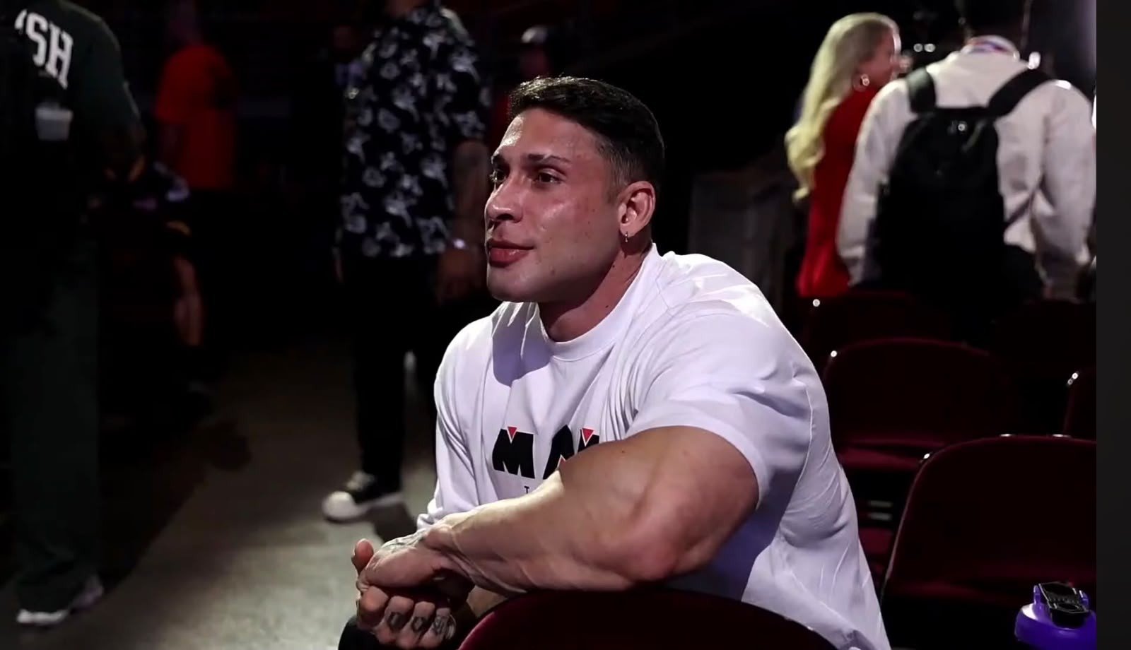 Mr. Olympia 2026: Ramon Dino bate peso e está confirmado na disputa pelo título da Classic Physique